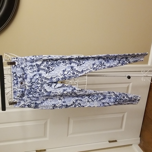 Hue blue and white leggings EUC size small - Picture 3 of 9